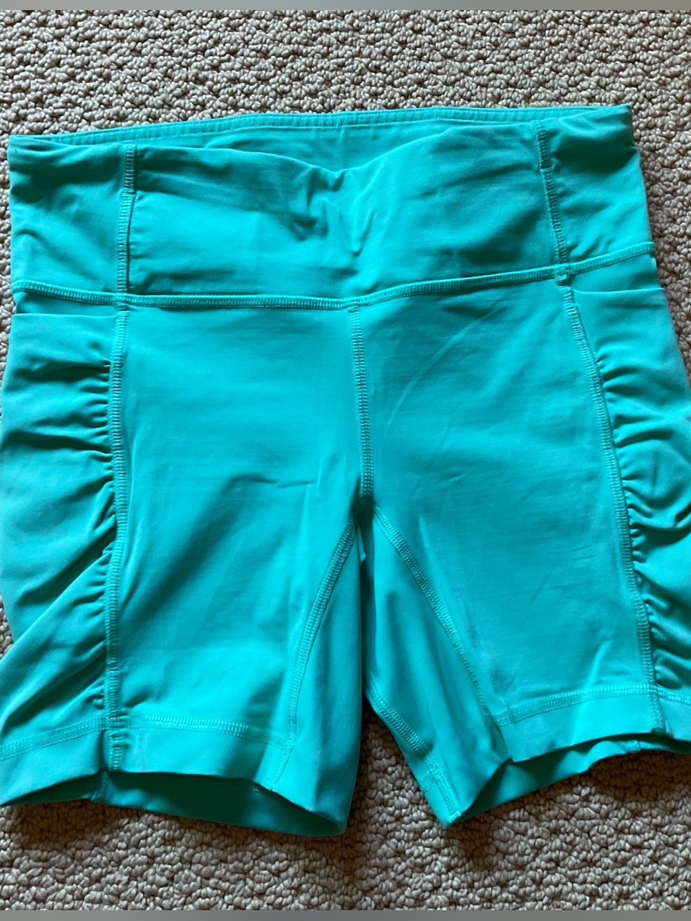 Lululemon Women’s Active Shorts Size 6